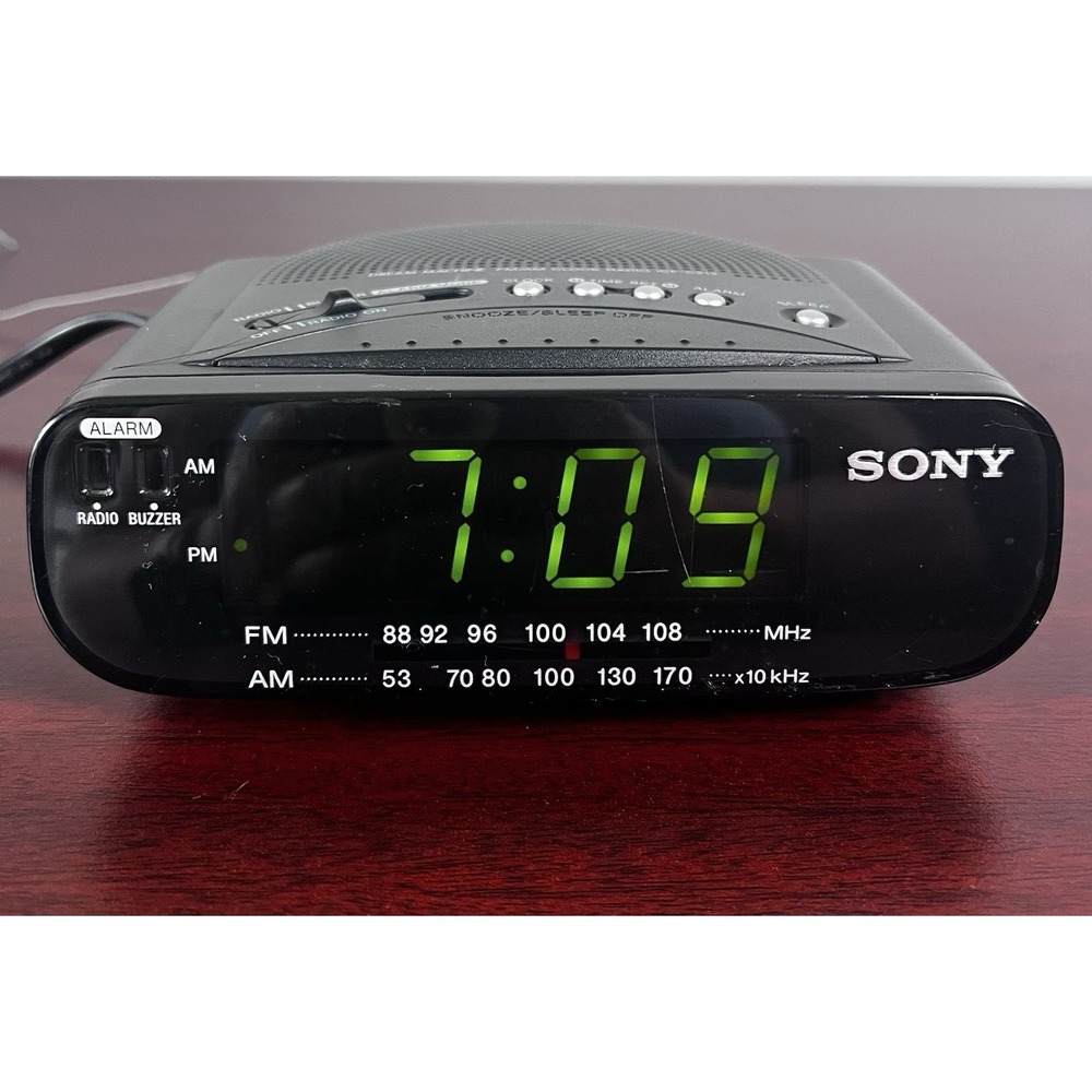 Sony Dream Machine FM/AM Digital Clock Radio ICF-C212 120V 9V Back Up Tested